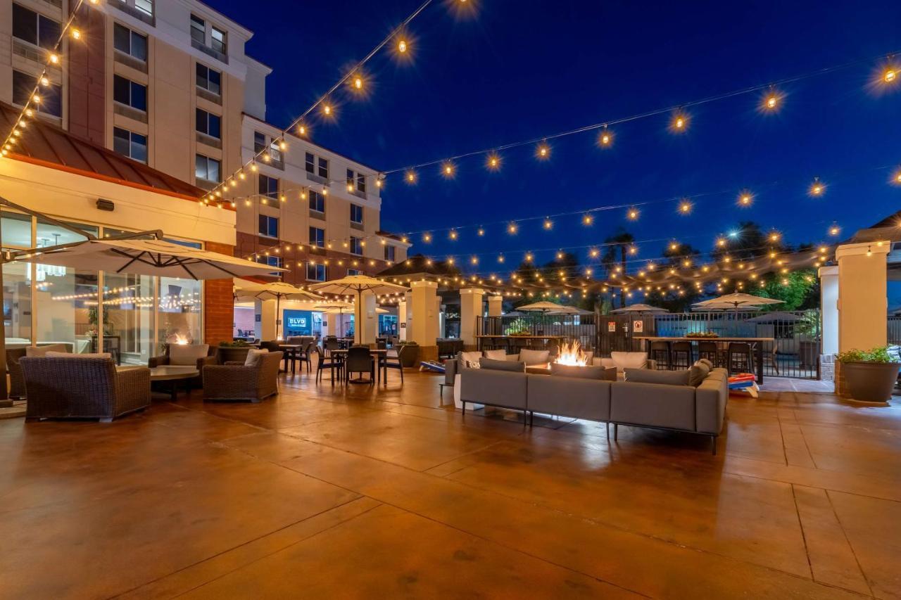 Hilton Garden Inn Scottsdale Old Town Esterno foto