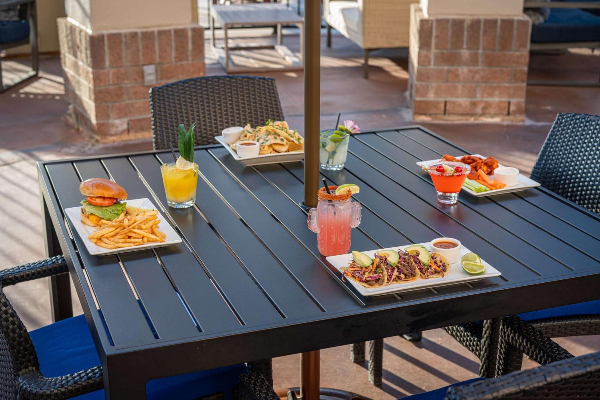 Hilton Garden Inn Scottsdale Old Town Esterno foto
